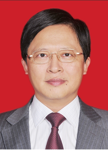 彭成