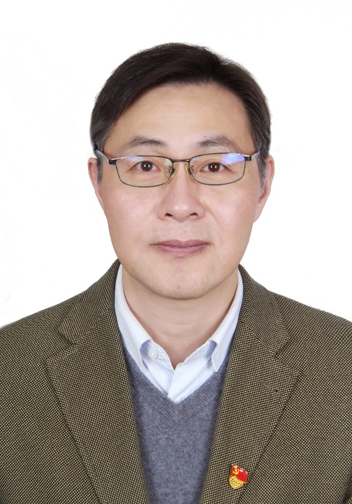 岳广欣